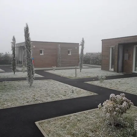 Les Cottages De France Roissy-en-France