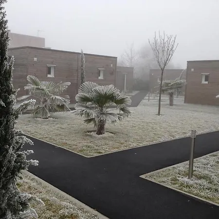 ホテル Les Cottages De France 3*